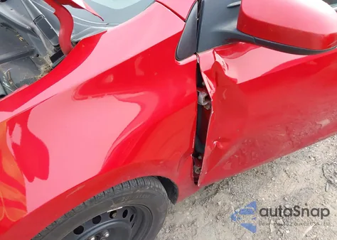 2018 Toyota Corolla Le from USA, damaged, VIN 2T1BURHE3JC008487